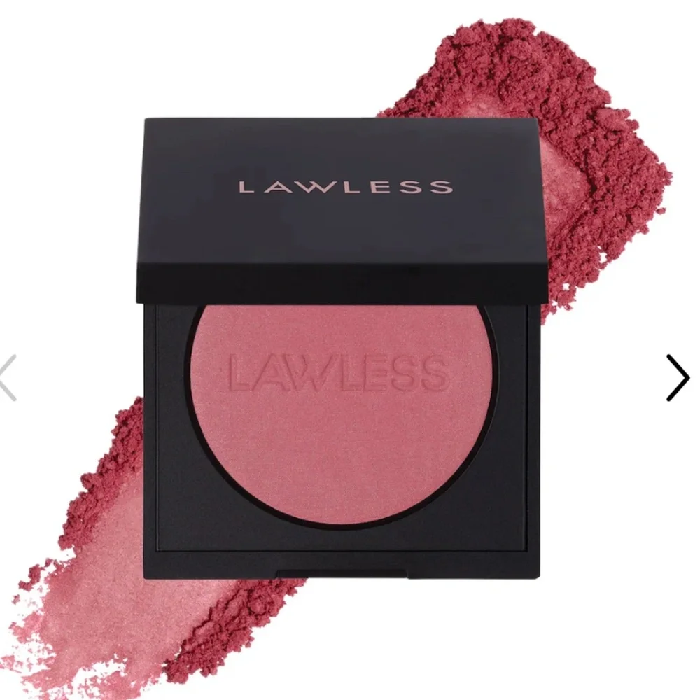 LAWLESS Make Me Blush Talc-Free Velvet Blush